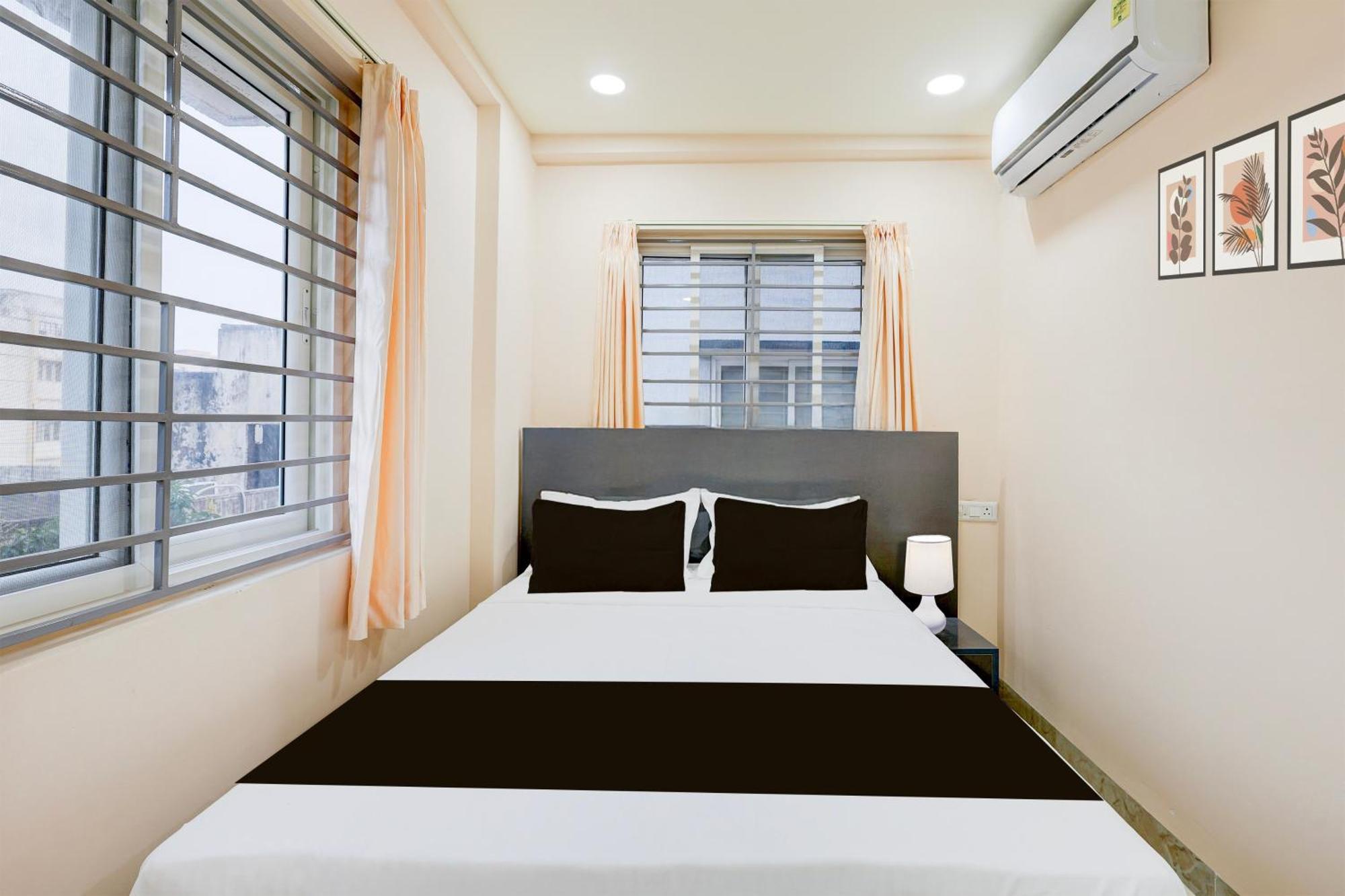 Super Townhouse Mvp Sector With Kailasagiri Hill View Pedda Waltair 외부 사진